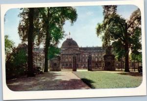 postcard Belgium Brussels - The Park and the Royal Palace Palais Royal