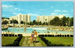 Kiamesha Lake  New York  The Concord Hotel  1968   Postcard