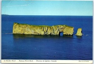 Le Rocher Percé - Famous Percé Rock - Percé, Province de Québec, Canada