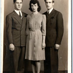 c1940s Group Portrait RPPC Handsome Young Men and Pretty Woman Classy Photo A211