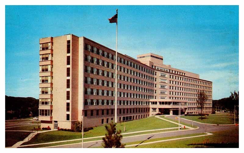 Postcard HOSPITAL SCENE Madison Wisconsin WI AR5243