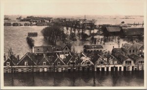 Netherlands Het Eiland Walcheren Onder Water Vintage RPPC C119