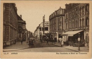 CPA ARRAS Rue Gambetta hotel du Commerce (979711)