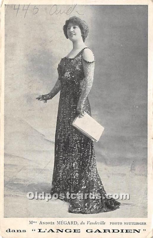 Mme Andree Medgard du Vaudeville Photo Reutlinger Theater Actor / Actress Pos...