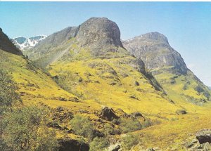 Scotland Postcard - Glencoe - Argyll - Two of The Three Sisters   SM252