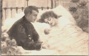 Romantic Couple Met Verlof Vintage Postcard C189