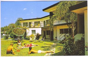 South Clearwater Beach FL Sand's Point Motel Radio Old Cars Vintage Postcard