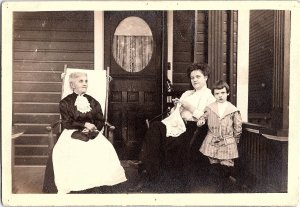 RPPC Postcard Mother w Children on Porch Rocking Chair Edwardian 1920s