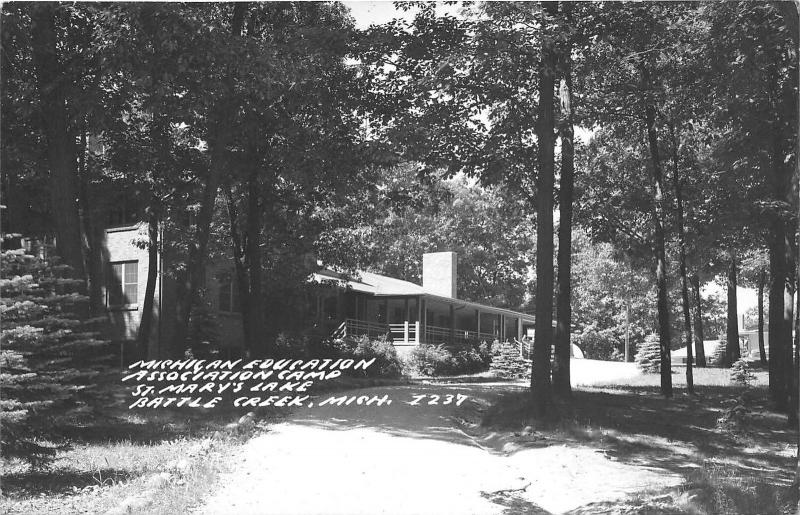 Battle Creek Michigan Education Association Camp @ St Mary's Lake~1940s RPPC