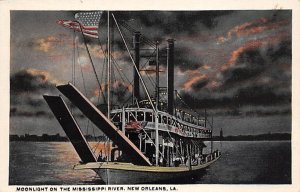 Moonlight on the Mississippi River New Orleans, Louisiana, USA River Boat Unu...