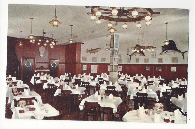 PA Philadelphia Bookbinders Restaurant Interior Postcard