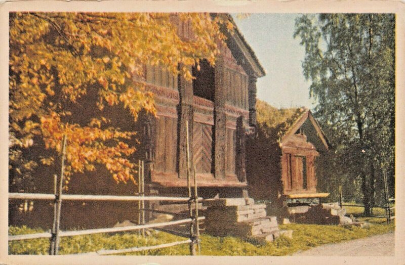 OSLO NORWAY~NORSK FOLKEMUSEUM~LOFT OG BUR FRA ROFSHAUS-1949 POSTCARD