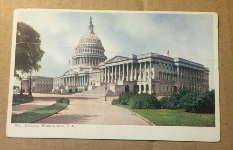 VINTAGE UNUSED PENNY POSTCARD CAPITOL WASHINGTON D.C. CREASED