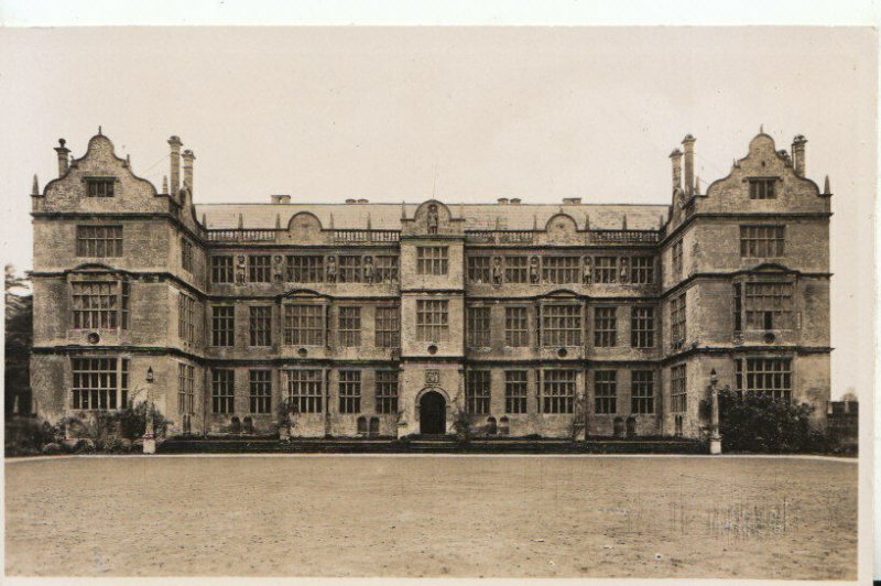 Somerset Postcard - Montacute House - East Front - Ref TZ4575