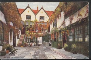 Gloucestershire Postcard - The New Inn, Gloucester   RT2072