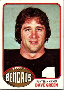 1976 Topps Football Card Dave Green Cincinnati Bengals sk4281