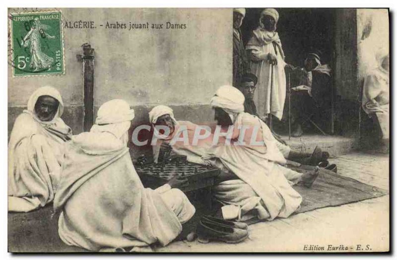 Old Postcard Algeria Arabs playing the Ladies