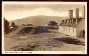 dc938 - ANNAPOLIS ROYAL Nova Scotia Postcard 1920s Block House