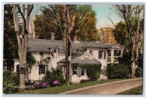 1939 The Wentworth Arms. Old Bennington VT Handcolored Vintage Postcard
