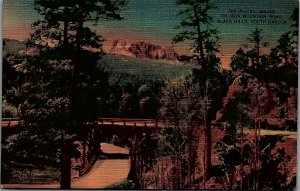 1930s BLACK HILLS SOUTH DAKOTA PIGTAIL BRIDGE IRON MTN RD LINEN POSTCARD 29-47