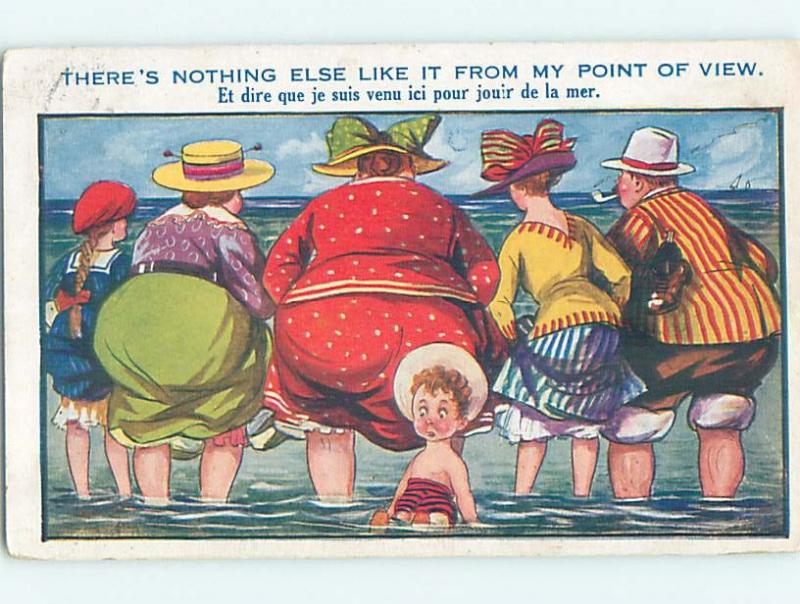 Pre-Linen comic foreign CHILD SITTING BEHIND LINE OF BUTTS AT THE BEACH HL9107