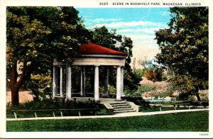 Illinois Waukegan Scene In Roosevelt Park Curteich