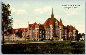 Springfield Ohio c1910 Postcard State IOOF Oddfellows Home People on Lawn