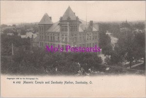America Postcard - Sandusky, Ohio, Masonic Temple & Sandusky Harbor HM459