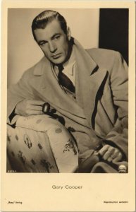 PC GARY COOPER, MOVIE STAR, ROSS 9578, Vintage REAL PHOTO Postcard (b33003)