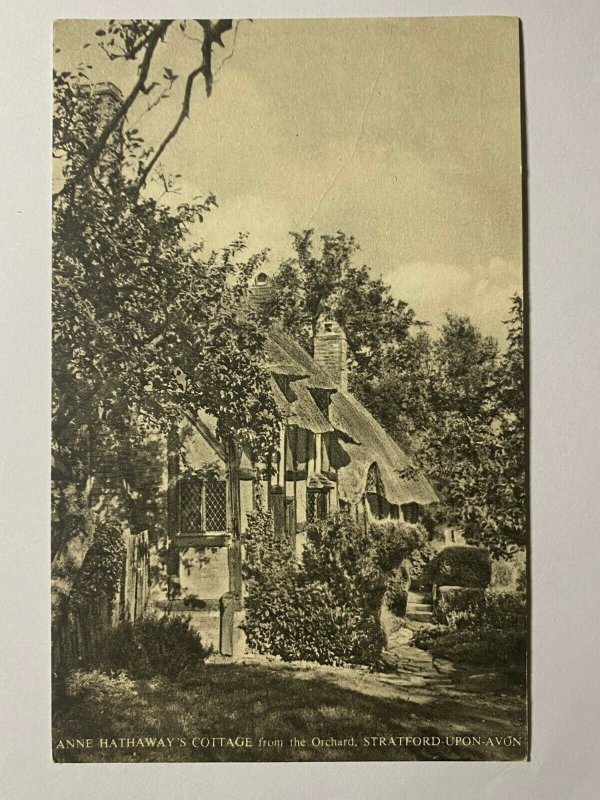 UNUSED  VINTAGE POSTCARD - ANNE HATHAWAY`S COTTAGE  STRATFORD  (KK1344) 