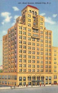 ATLANTIC CITY, NJ New Jersey  HOTEL SENATOR  c1940's Curteich Linen Postcard