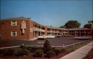 Buffalo New York NY University Manor Motel Cars c1950s-60s Postcard