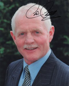 Chris Chittell as Eric Pollard Emmerdale 10x8 Large Hand Signed Cast Photo