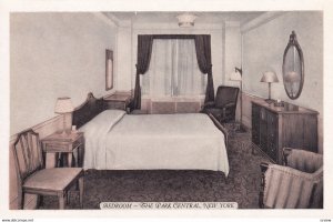 NEW YORK, New York, 1900-1910's; Bedroom, The Park Central
