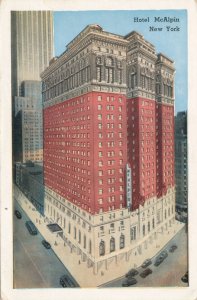 New York City - Hotel McAlpin on Broadway at 34th Street - WB