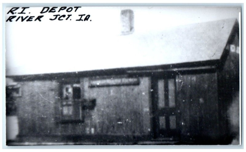 c1960's RI Depot River JCT Iowa Vintage Train Depot Station RPPC Photo Postcard