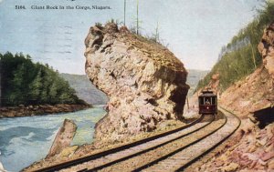 13392  Giant Rock & Trolley Car, Great Gorge Route, Niagara River, New York 1923