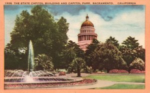 Vintage Postcard 1920's State Capitol Building & Park Sacramento California CA