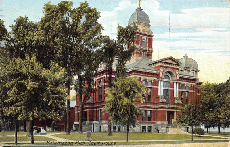 Postcard Courthouse in Kalamazoo, Michigan~128052