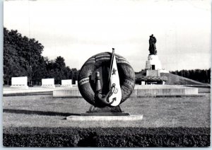 M-89422 Soviet War Memorial Treptow Berlin Germany