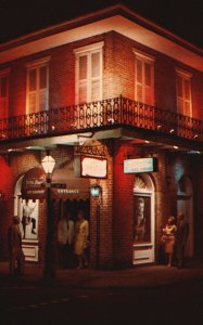 New Orleans Louisiana, Pete Fountain French Quarter Inn Bourbon Street, Postcard