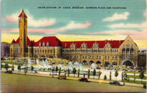 Union Station St Louis Missouri Showing Plaza and Fountains Linen Postcard C064