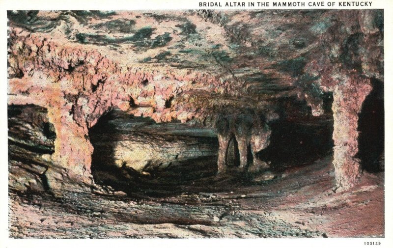 Vintage Postcard 1920's Bridal Altar In The Center Parkway Mammoth Cave Kentucky