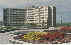 University of CALGARY , Alberta , Canada , 50-60s ; Women's Residence