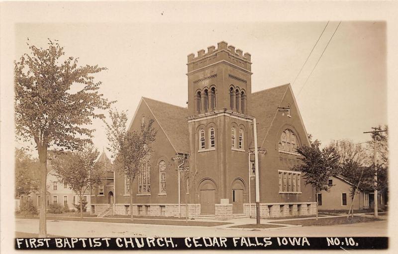 F3/ Cedar Falls Iowa Real Photo RPPC Postcard c1910 First Baptist Church 1