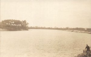 G37/ Rio Grande River Texas RPPC Postcard c1910 Shore View Man