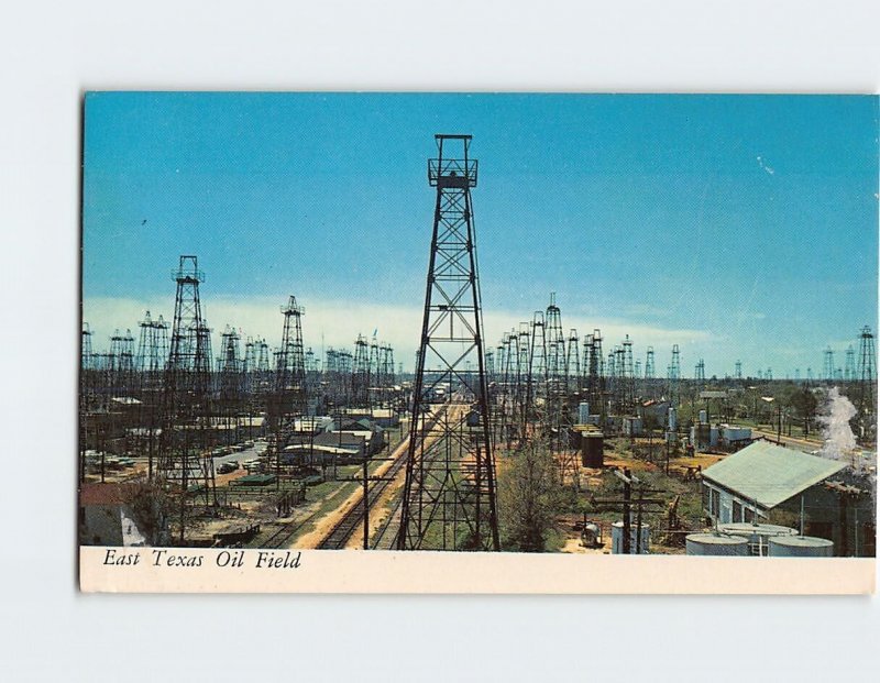 Postcard East Texas Oil Field, Texas