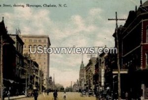 Tryon Street, Showing Skyscraper in Charlotte, North Carolina