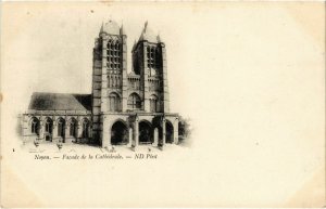 CPA Noyon - Facade de la Cathedrale (1032352)