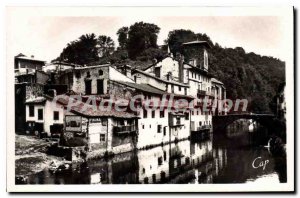 Postcard Old St Jean Pied de Port Old house on the Nive and the Bridge of Spain